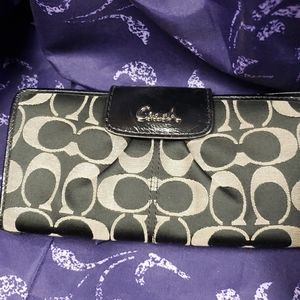 Coach wallet